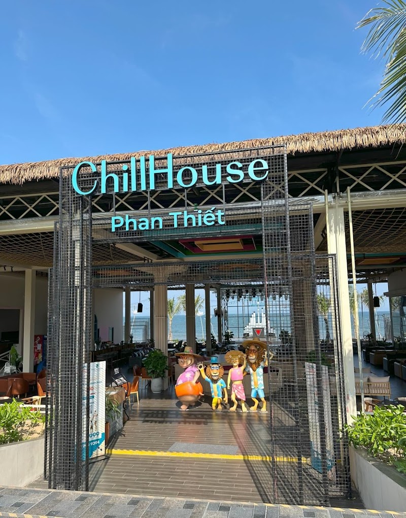 Suggest 12 Delicious Restaurants Near NovaWorld Phan Thiet